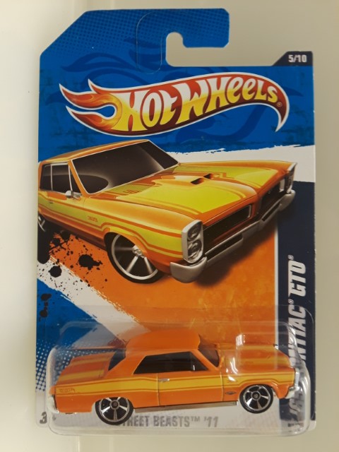 Hot Wheels 2011 1965 Pontiac GTO Street Beast ‘11 5/10 Orange 85/244